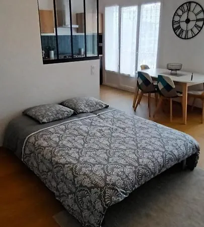 T2 Centre Ville, Soulages, Amphitheatre - Wifi Clim Balcon Parking * Rodez
